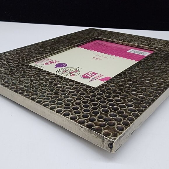 Decorative Global Bazaar 2007 5x7" Textured Photo Frame Made In India - Picture 7 of 10